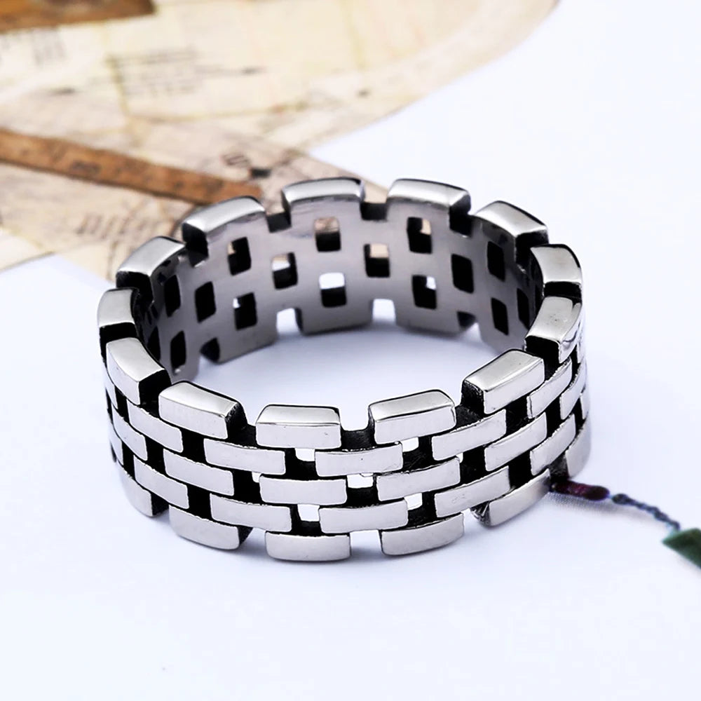 Hollow chain ring – view 2