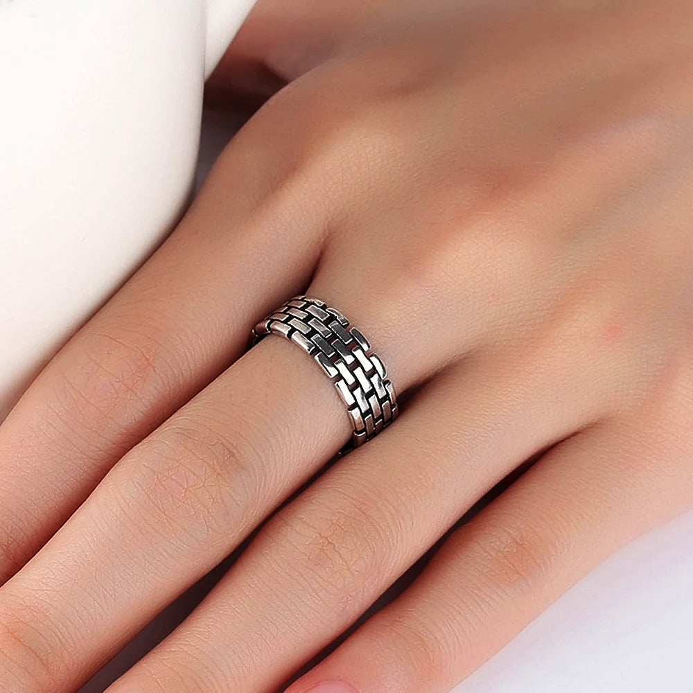 Hollow chain ring – view 6
