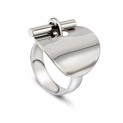 Narrow band ring – view 3