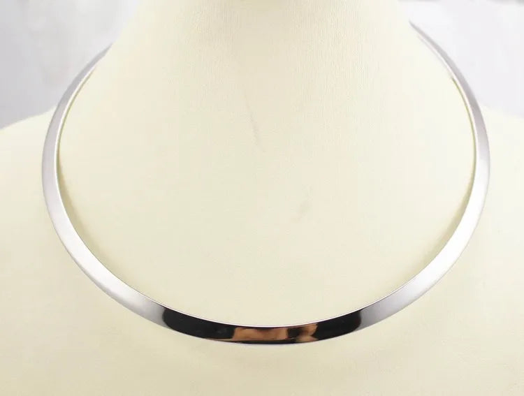 Torque collar necklace – view 2