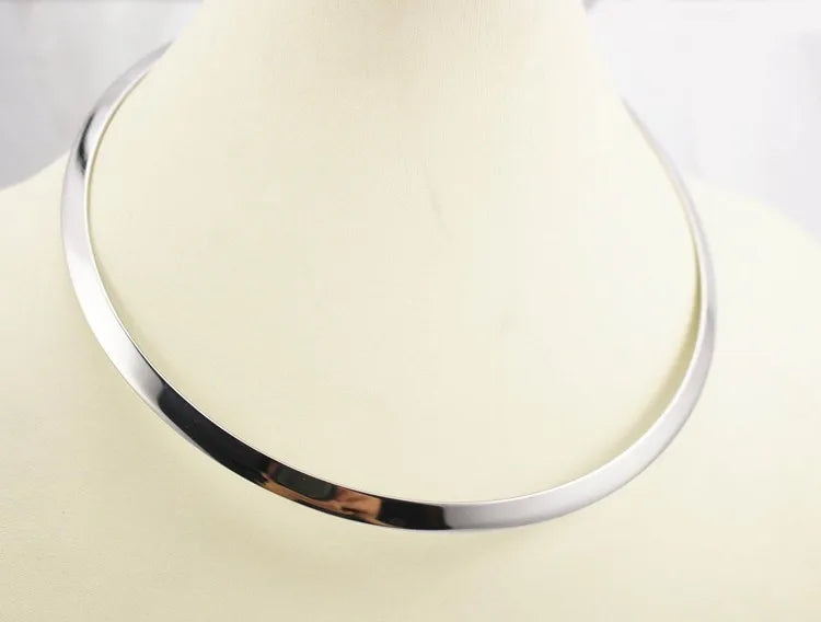 Torque collar necklace – view 3