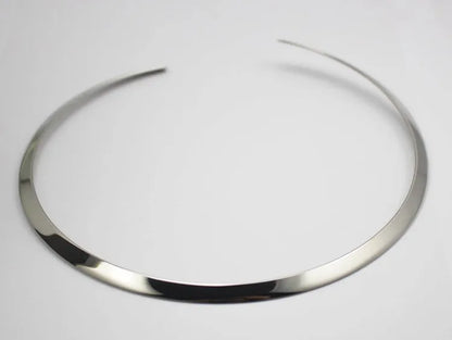 Torque collar necklace – view 4