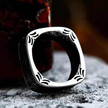 Square Celtic knot ring – view 5