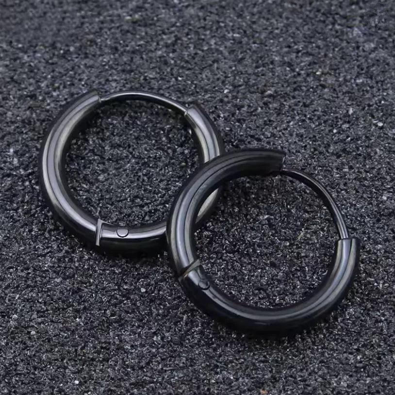 Huggie hoop earrings – view 10