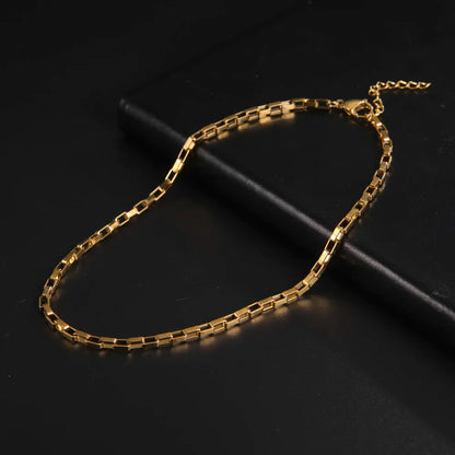 Stainless steel link chain necklace – view 10