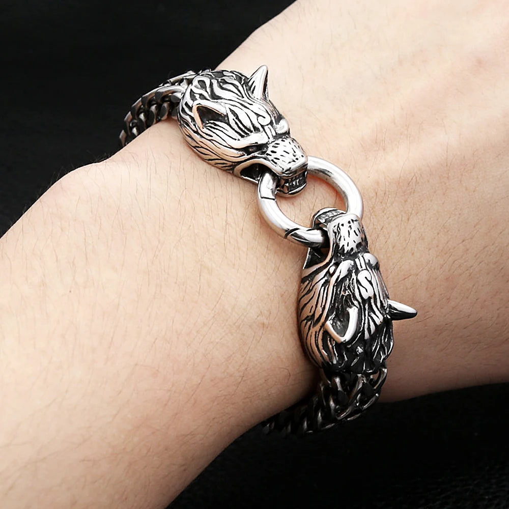 Wolf head bracelet – view 6