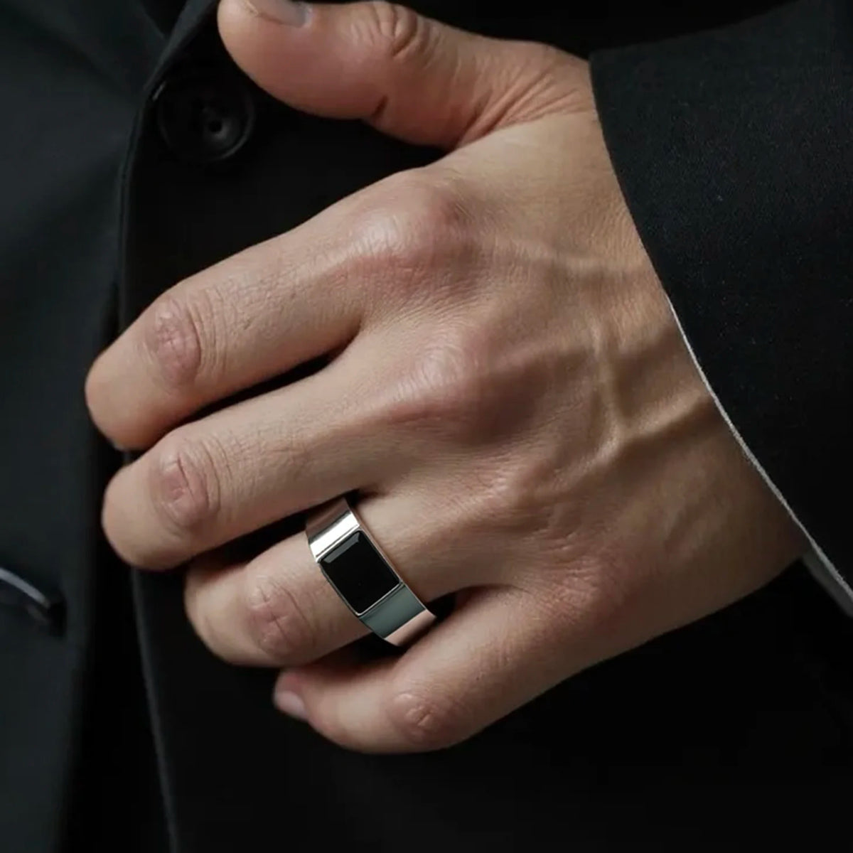 Black stone signet ring – view 4