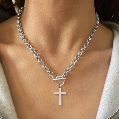 Cross pendant necklace – view 6