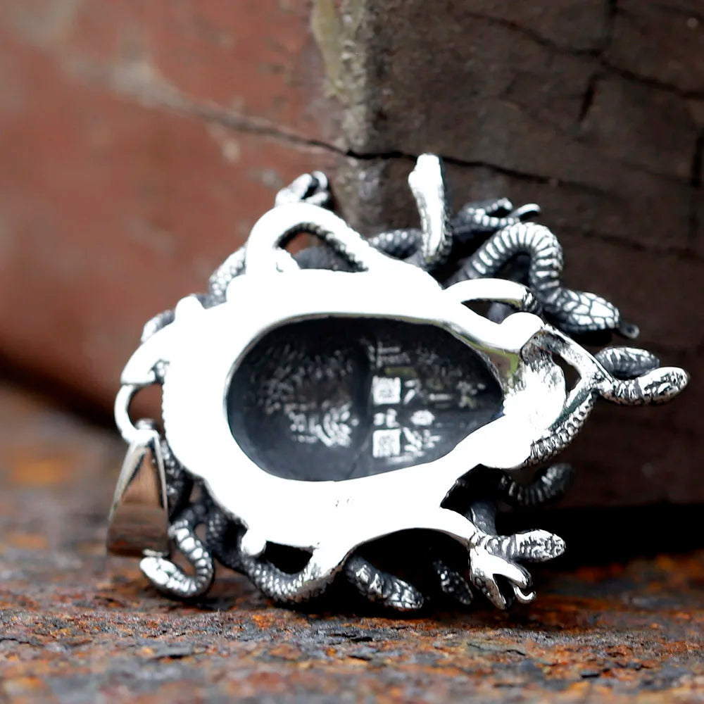 Medusa pendant necklace – view 5